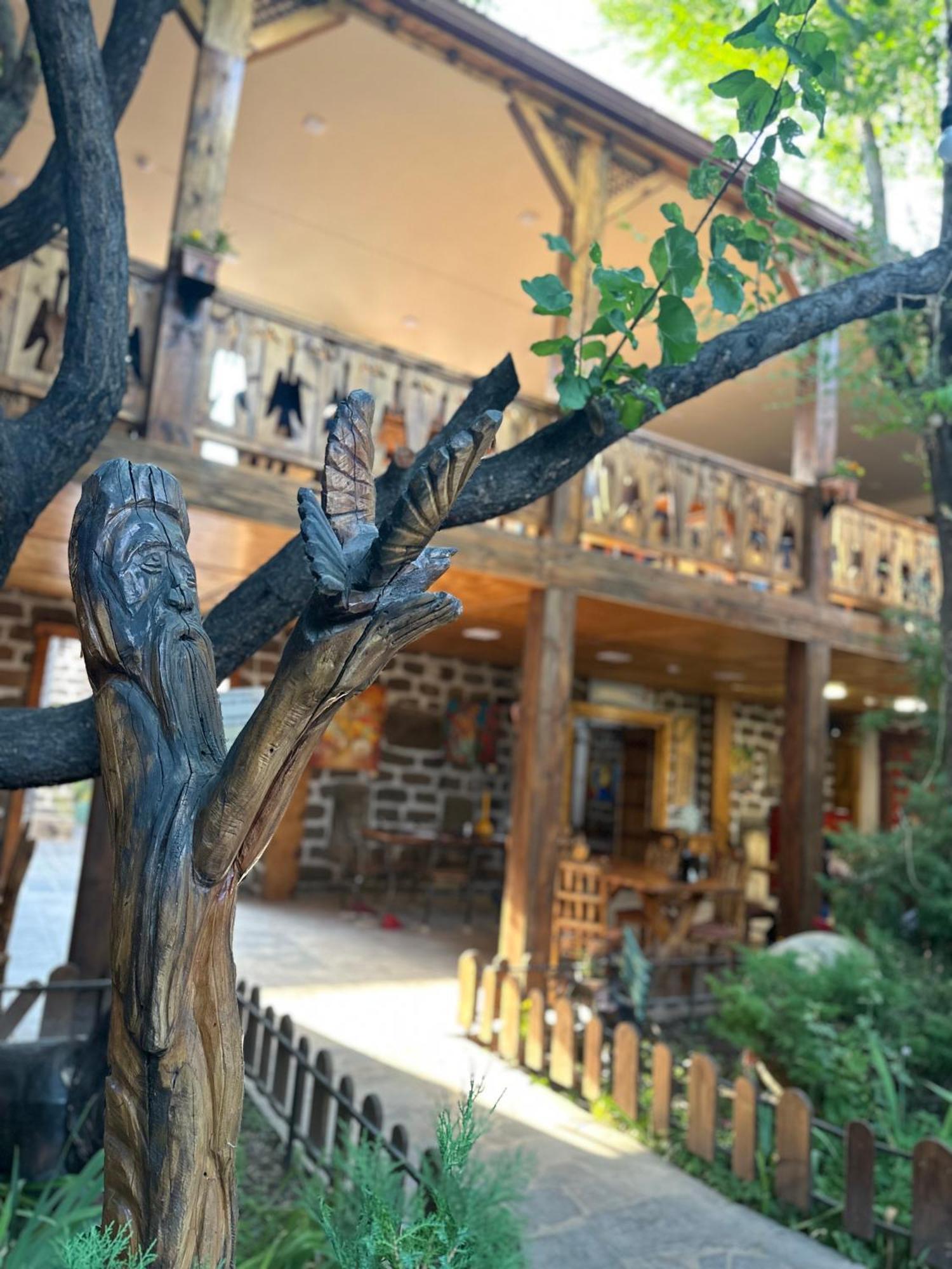 Machanents Art Hotel Vagharshapat Екстериор снимка