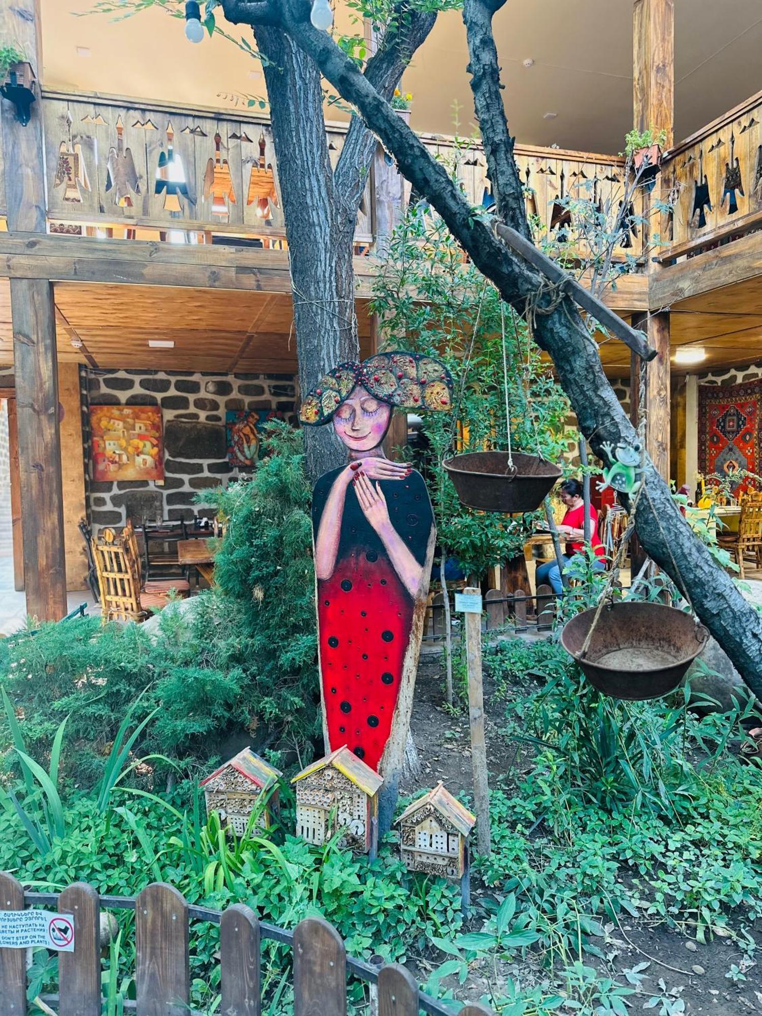 Machanents Art Hotel Vagharshapat Екстериор снимка