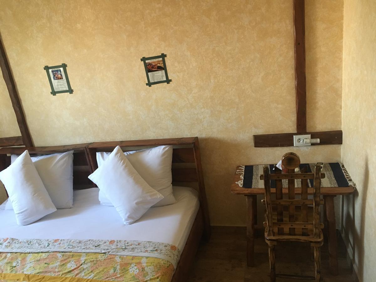 Machanents Art Hotel Vagharshapat Екстериор снимка